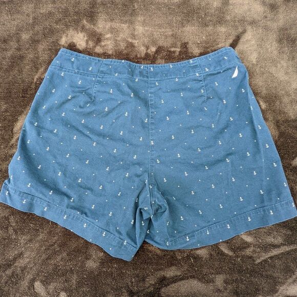Nautica Size 10 Navy Shorts - Picture 2 of 4